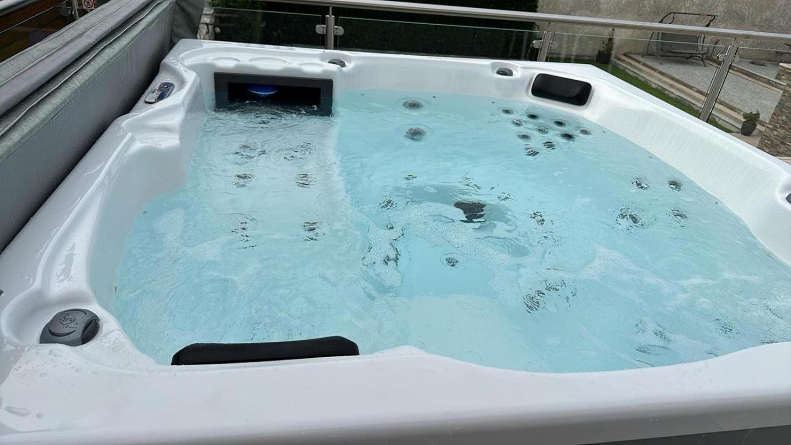 Fonte Retreat Home - Jacuzzi And Heated Swimming Pool Sandim Exterior foto